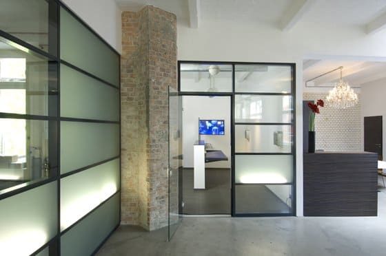 Büro, Glastrennwände